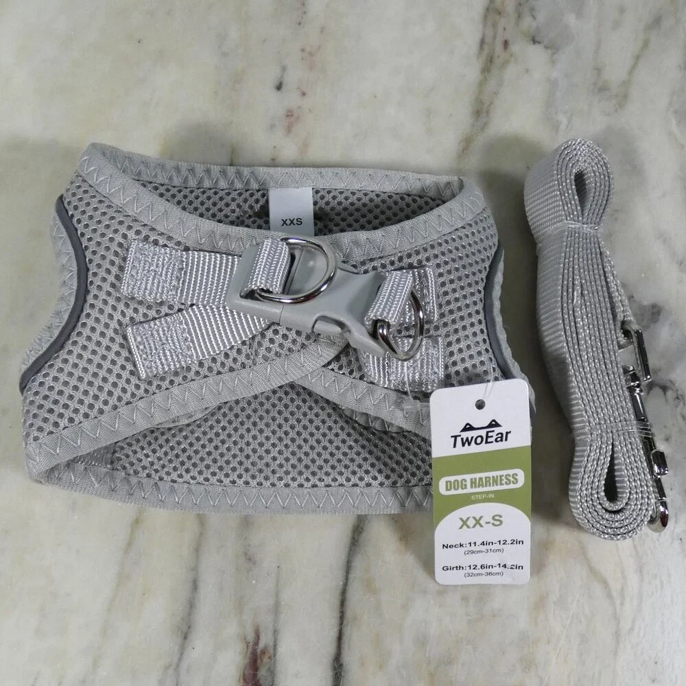 TwoEar Cat Harness and Leash Escape Proof Soft Small Puppy or Toy dog XXS, Grey
